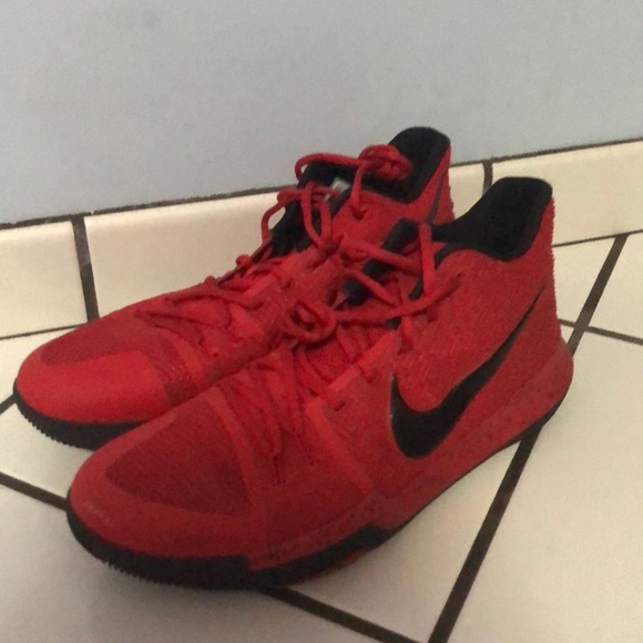 kyrie candy apple